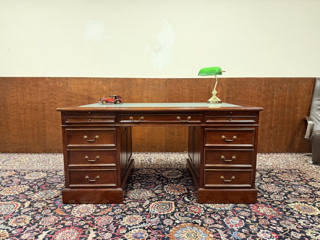 Klassiek-Engels-Oud-Antiek-Chesterfield-Vintage-Bureau-Desk-met-Groen-Leder-Ingelegd