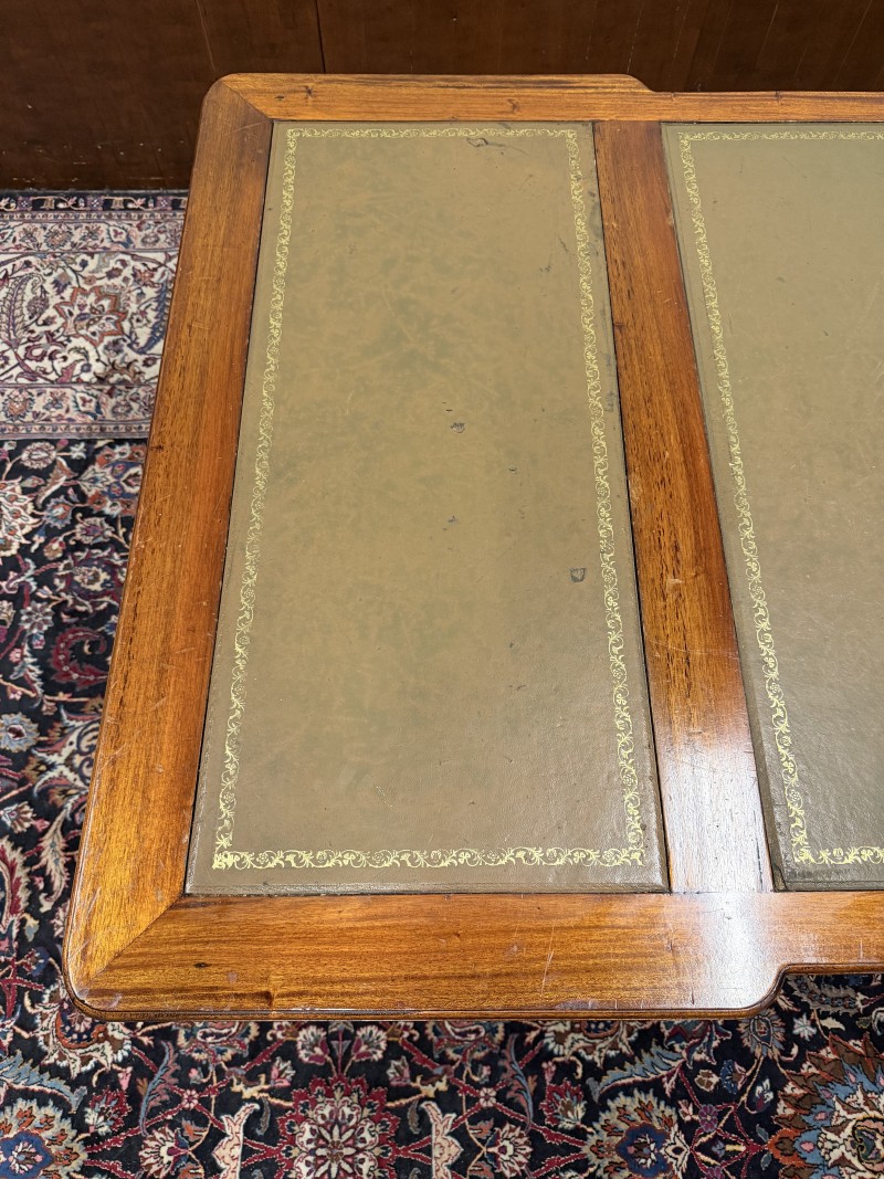 Olijf Groen lederen werkblad Antiek Klassiek Engels bureau