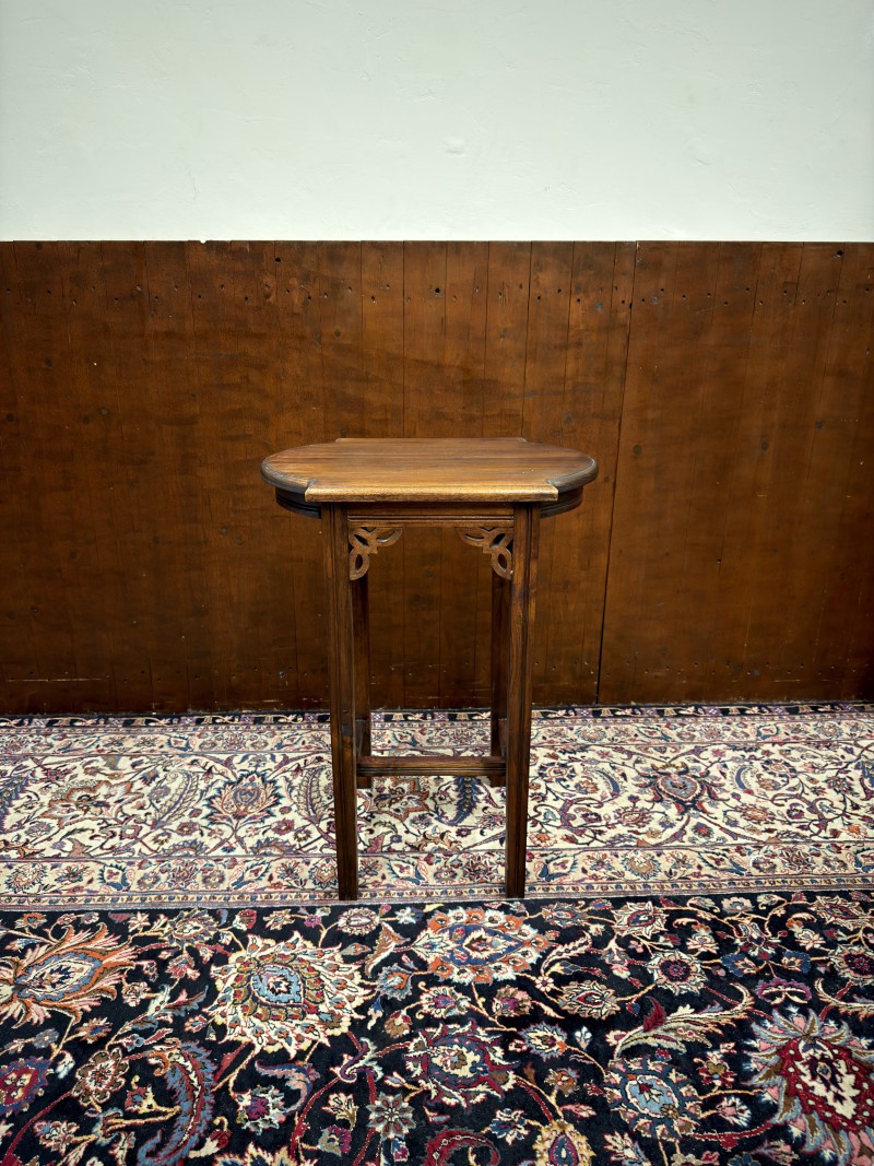 Antieke Art Nouveau bijzettafel