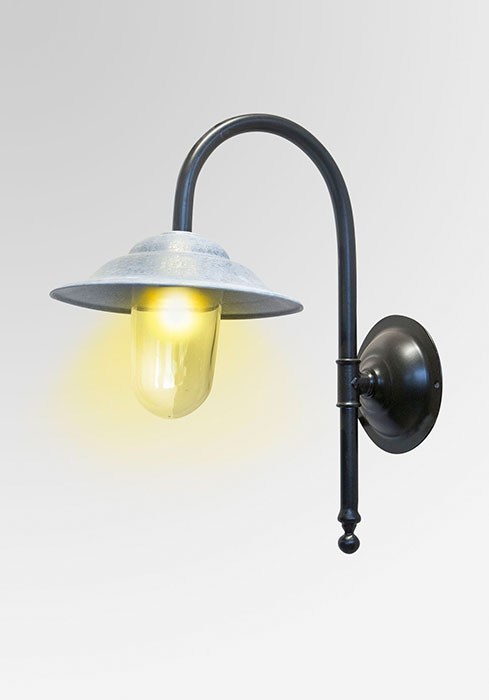 Landelijke-rustieke-stallamp-wandlamp-van-zink