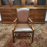 Engelse Chesterfield stoel cognac bruin