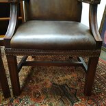 Engelse Chesterfield stoel Donkerbruin