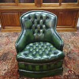 Engelse Chesterfield clubfauteuil donkergroen
