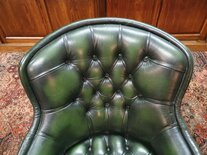 Engelse Chesterfield clubfauteuil donkergroen