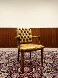 Engelse Chesterfield stoel Olijfgroen