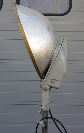 Ovale industriƫle staande lamp - VI10