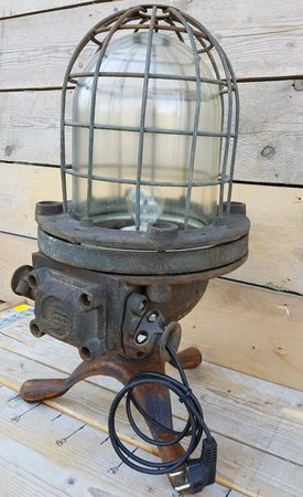 Industriƫle bulletlamp vloerlamp - VI1
