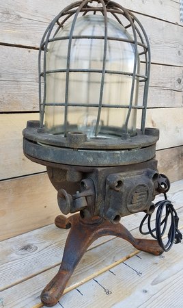 Industriƫle bulletlamp vloerlamp - VI1