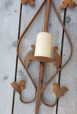 Smeedijzeren ornament kandelaar roest - OS1