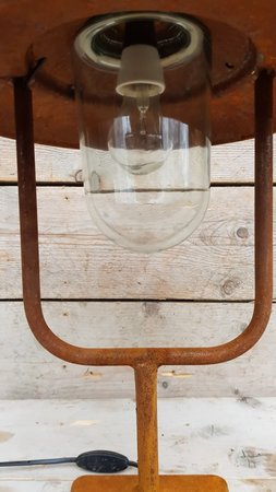 Meerpaal lamp / Sokkellamp van cortenstaal
