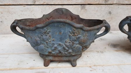 Brocante Franse gietijzeren Jardinière