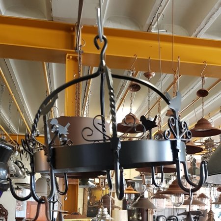Rond wildkroon wildhanger met decoratie
