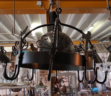 Rond wildkroon wildhanger met decoratie