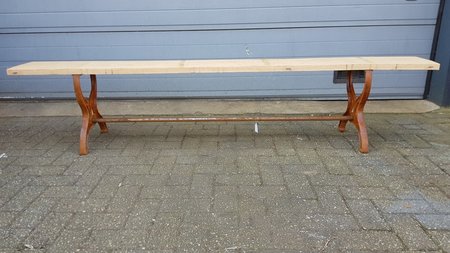 Rustieke tuinbank met eiken plank