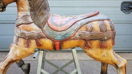 Antiek Kermis paard uit draaimolen