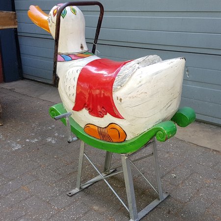 Antiek Kermis Eend uit carousel