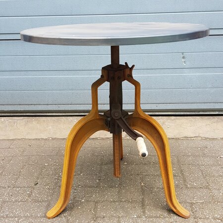 Industriele tafel