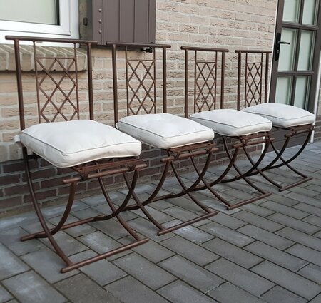 Landelijke smeedijzeren tuinstoelen