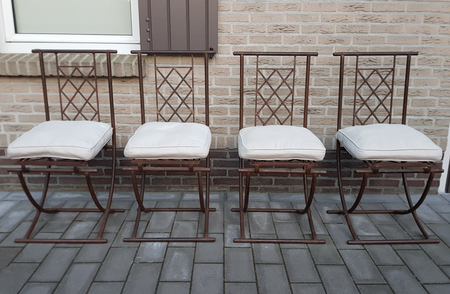 Landelijke smeedijzeren tuinstoelen