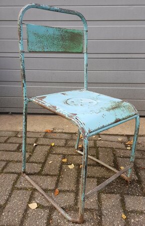 Vintage metalen stoel