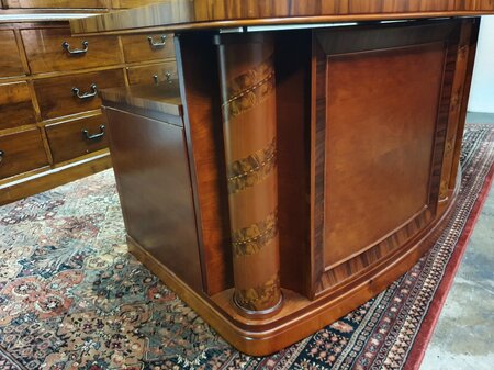 Antiek Art Nouveau bureau met bureaustoel