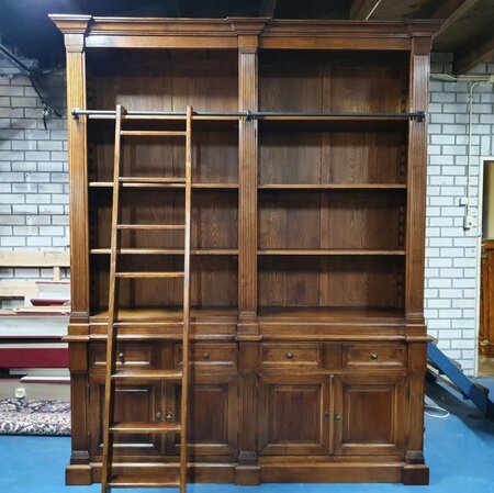 Eicholtz bibliotheek boekenkast met ladder