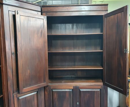 Klassieke Jan Frantzen mahonie hoek-boekenkast