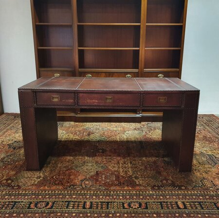 Uniek Chesterfield bureau volledig van leer