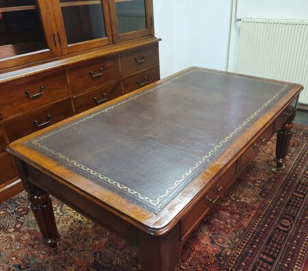 Antieke Koloniale schrijftafel