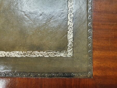 Antieke Engelse schrijftafel