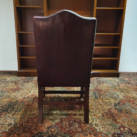 Antieke Chesterfield stoel Oxblood