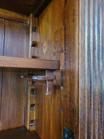 Antieke bibliotheek boekenkast