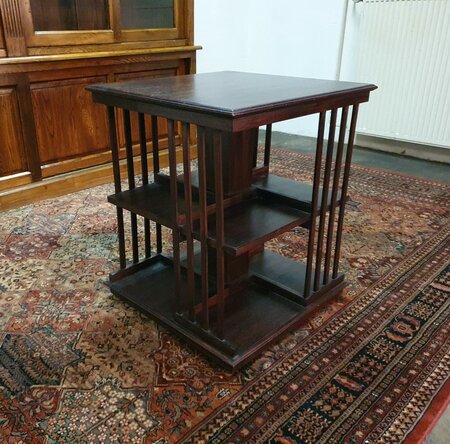 Antieke boekenmolen