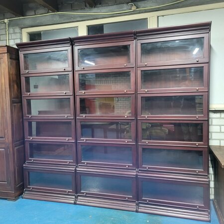 Grote Globe Wernicke mahonie boekenkast