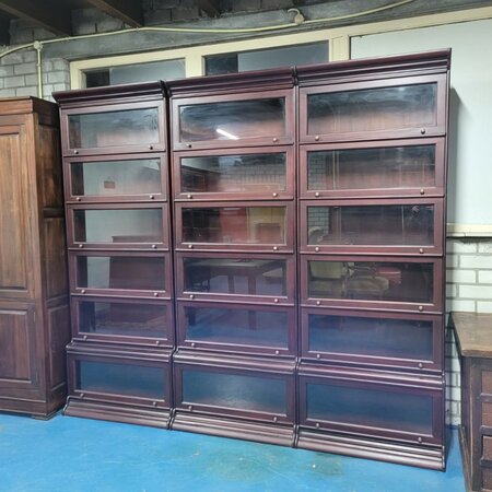 Grote Globe Wernicke mahonie boekenkast