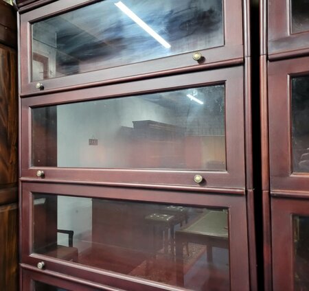 Grote Globe Wernicke mahonie boekenkast