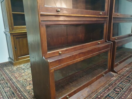 Globe Wernicke boekenkast