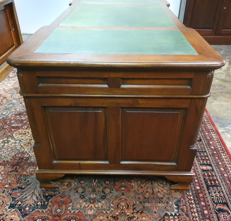 Antiek Klassiek bureau