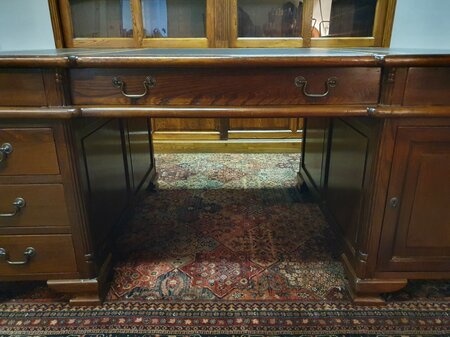 Klassiek Engels mahonie bureau
