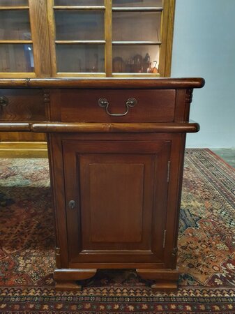 Klassiek Engels mahonie bureau