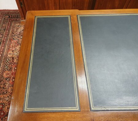 Klassiek Engels mahonie bureau