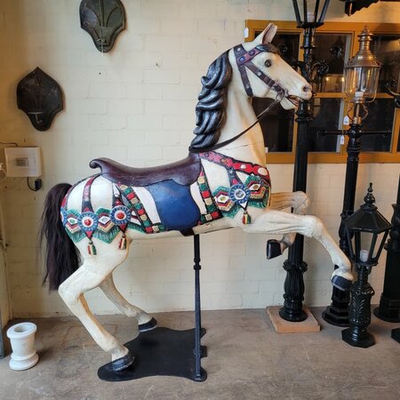 Groot antiek Kermis paard uit draaimolen