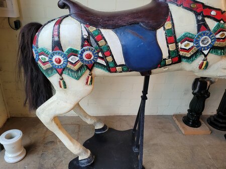 Groot antiek Kermis paard uit draaimolen