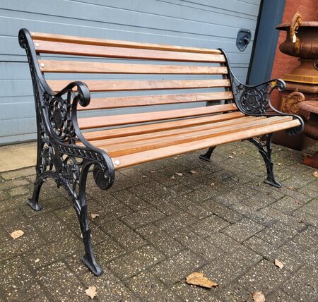 Antieke parkbank tuinbank
