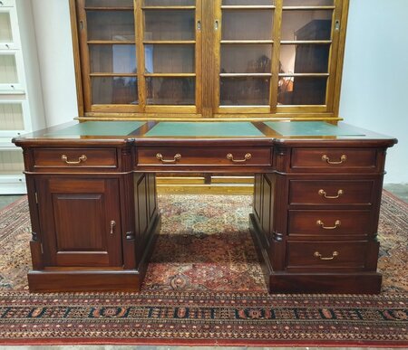 Engels mahonie dubbel bureau