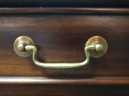 Engels mahonie dubbel bureau