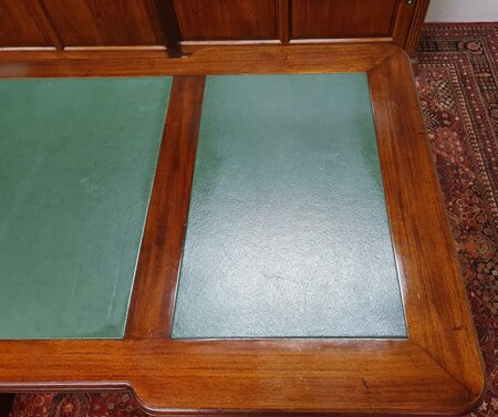 Engels mahonie dubbel bureau
