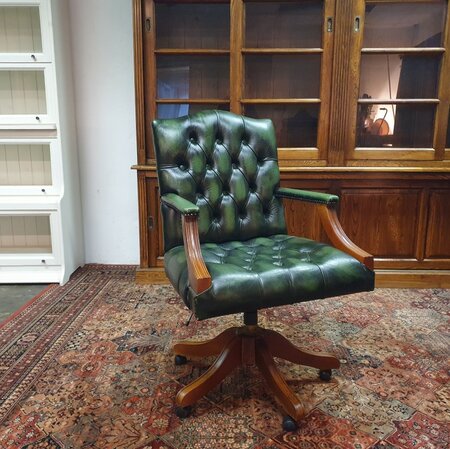 Antieke Chesterfield Gainsborough bureaustoel Donkergroen