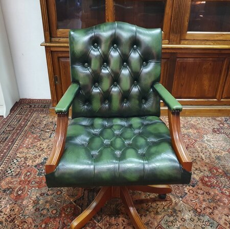 Antieke Chesterfield Gainsborough bureaustoel Donkergroen