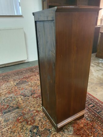 Oude archiefkast